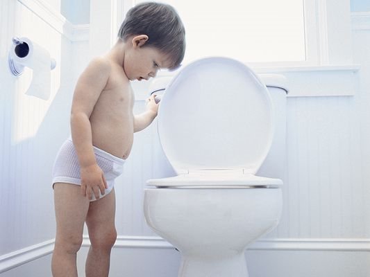 Tiểu dắt ở trẻ em - cảnh báo cho cha mẹ Tiểu dắt ở trẻ em - cảnh báo cho cha mẹ