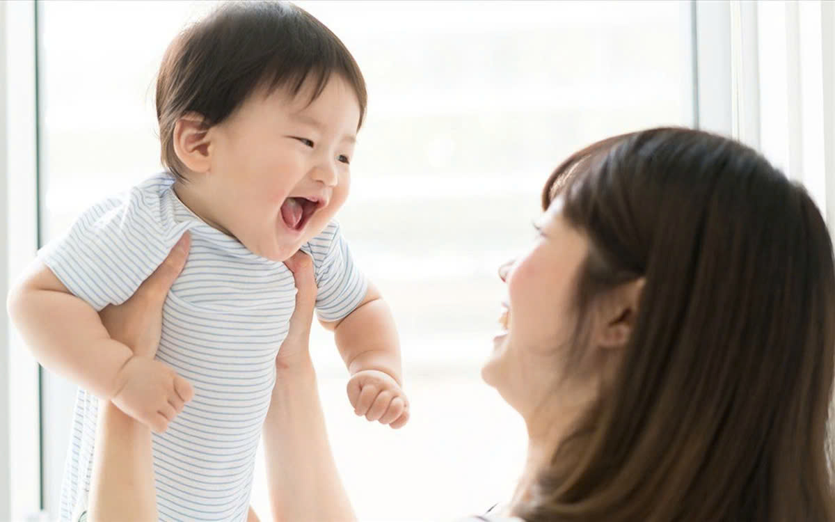 Chăm sóc sức khỏe cho trẻ thời điểm giao mùa Chăm sóc sức khỏe cho trẻ thời điểm giao mùa